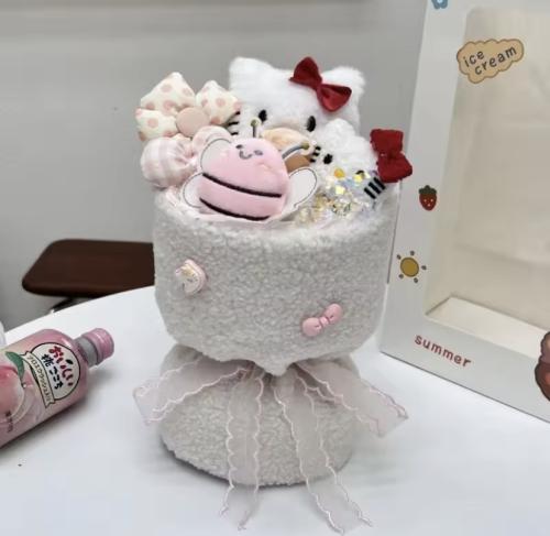 باقة دمى هيلوكيتي | Hello Kitty