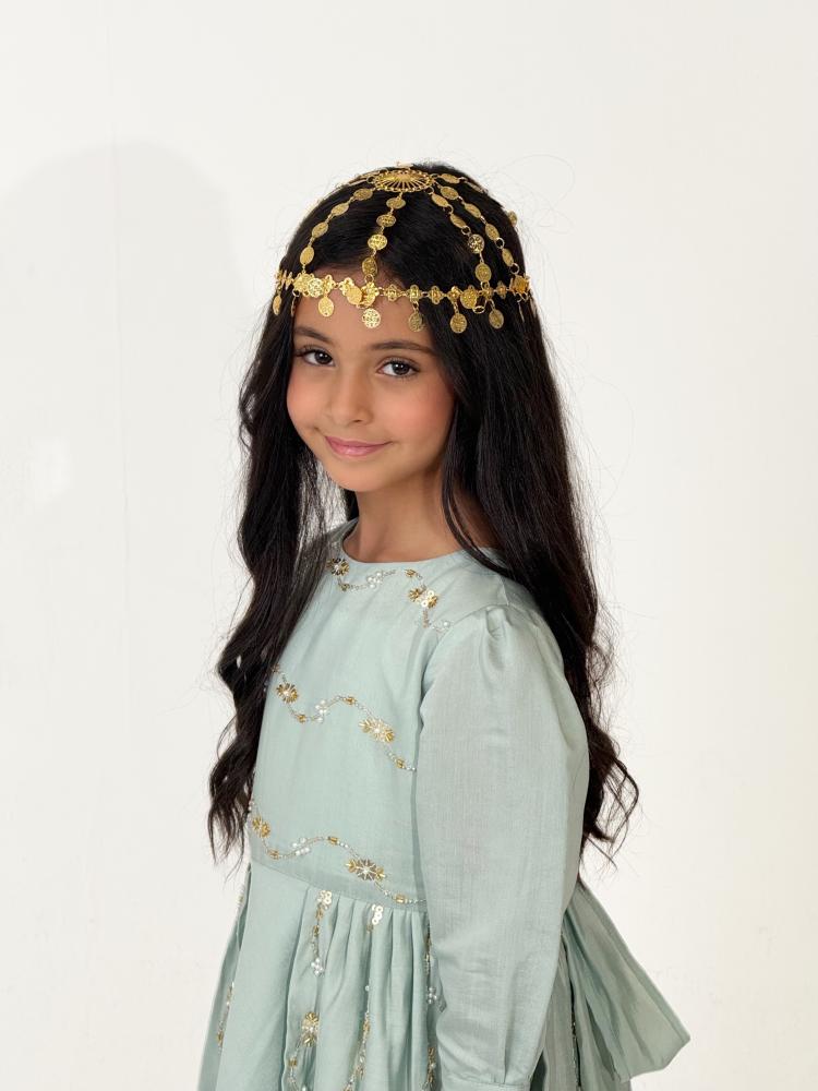 فستان التأسيس لؤلؤه