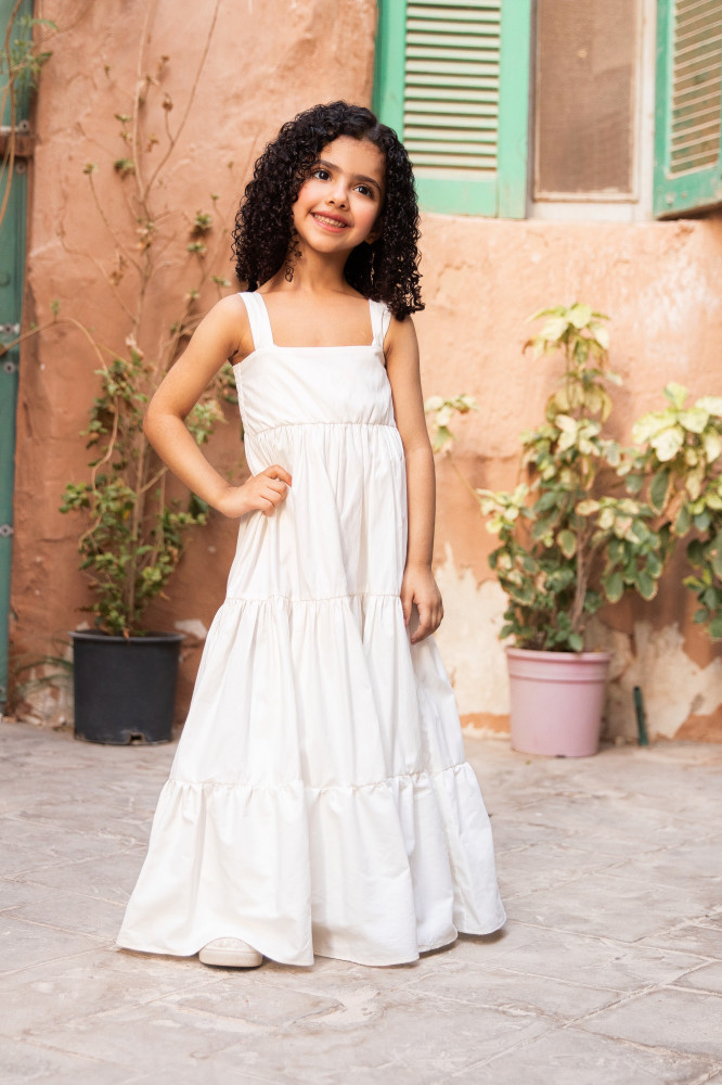 فستان مع السديري نحلم ونحقق