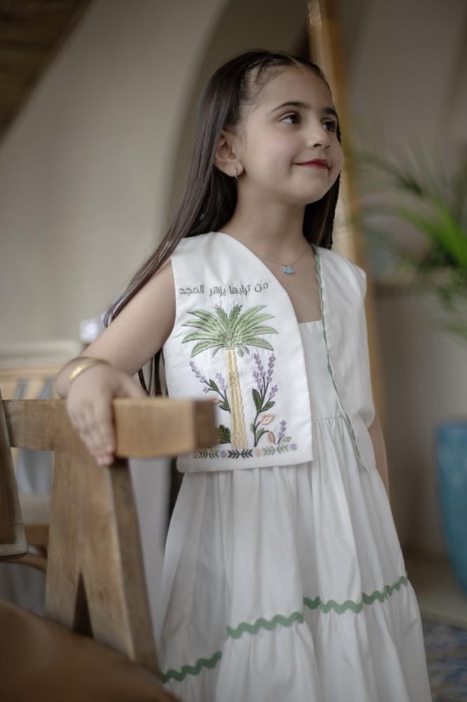 فستان مع السديري - يزهر المجد