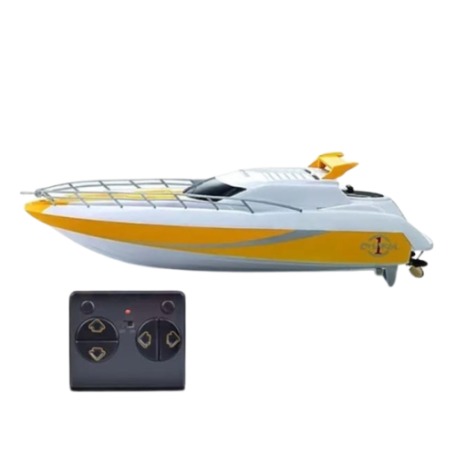 قارب تحكم عن بعد