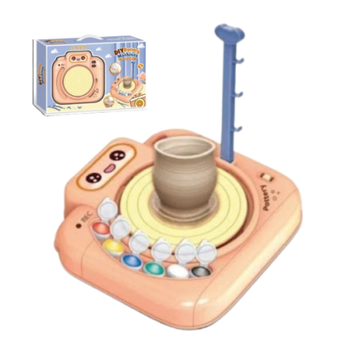 صانعة الفخار