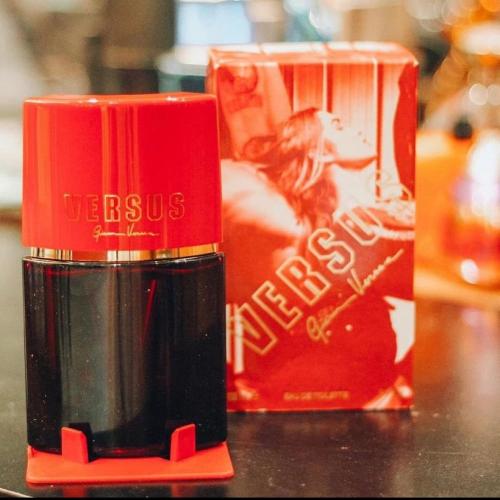 عطر فرسسersus Donna Versace للنساء 50 مل