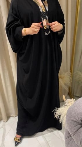 عبايه مطرزه يدوياً 9