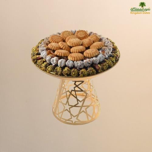 صينية نحاس ذهبية بقاعدة