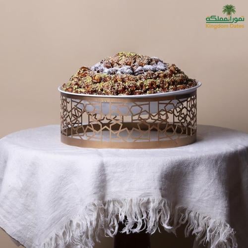 صينية حروف كبيرة