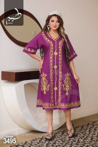 جلابيه مصريه مطرز بذهبي