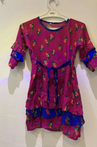 فستان فوشي طبقات ازرق  مقاس 28 الطول 60 شالكي