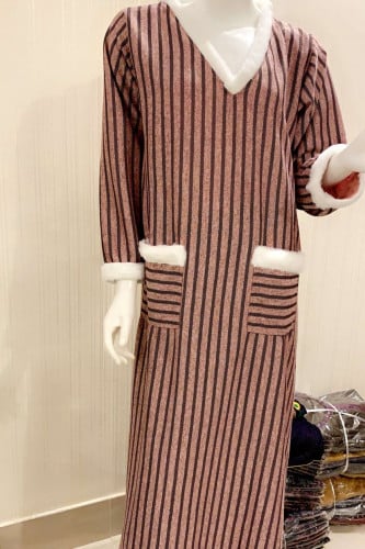 شتوي مقلم باطراف فرو لون وردي