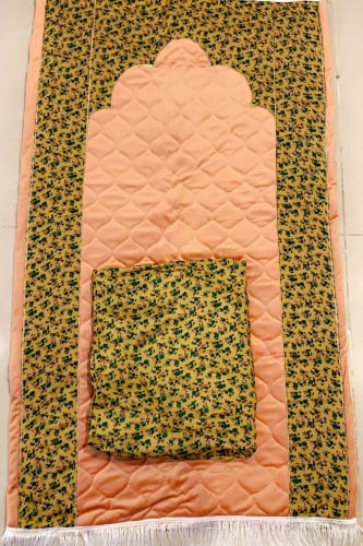 سجاد مبطن وشرشف صلاه مخيط