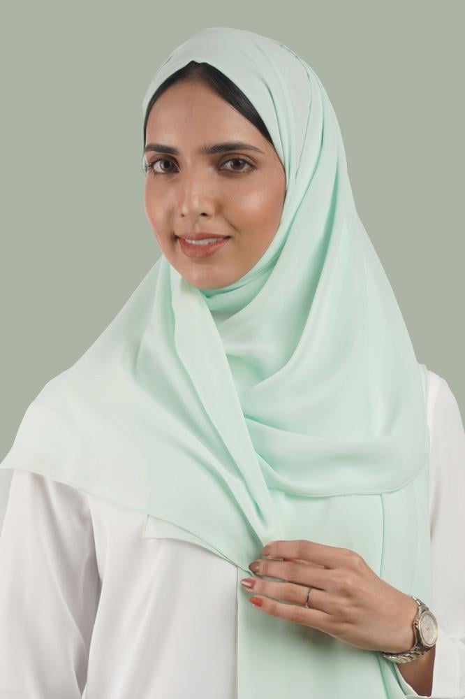 تيفاني وسط