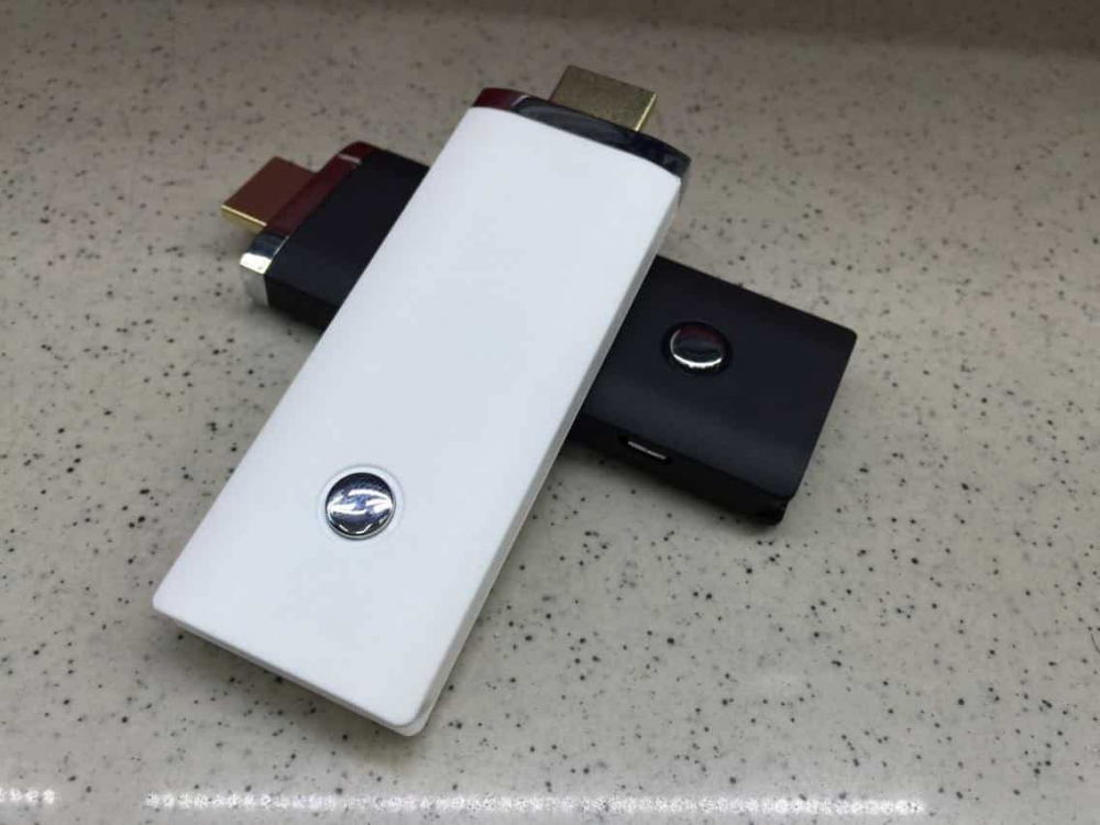 دنقل لعرض شاشة الجوال او التابلت او الكمبيوتر او الابتوب الى الشاشة او البرجيكتور