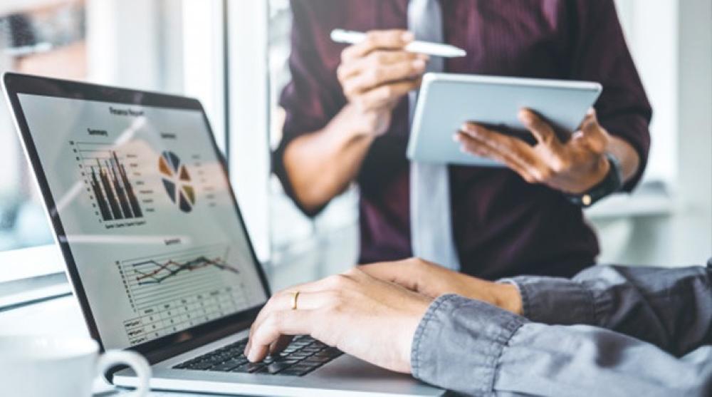 اهمية التسويق الالكتروني للشركات الصغيرة