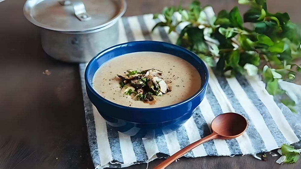 وصفة شوربة الفقع (الكمأة) الكريمية