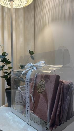 هدية رمضانية (وردي)