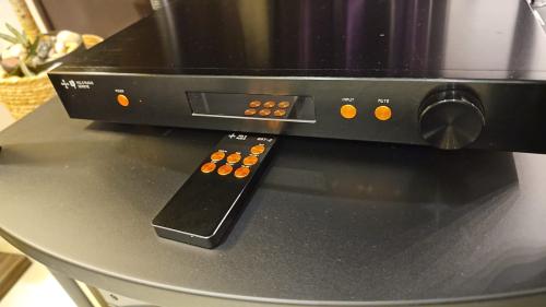 Holo Audio SERENE (Level 1) Balanced discrete pre-...