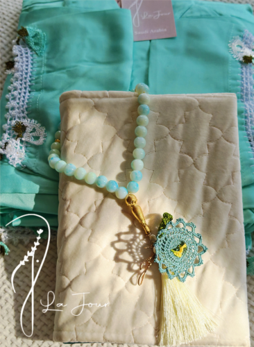 شرشف صلاة لف تيفني بالورد الاويا الفاخر