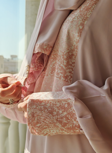 شرشف صلاة سستة رسم باتيك وردي باستيل فاتح
