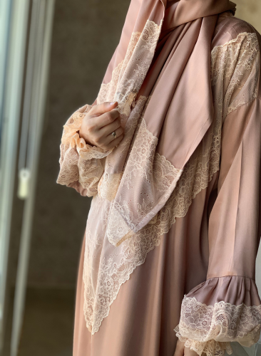 شرشف صلاة دانتيل بني لاتي سحاب