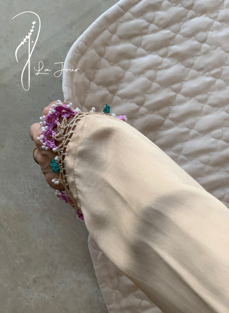 Beige, colorful, hand-crocheted wrap prayer sheet, separate scarf