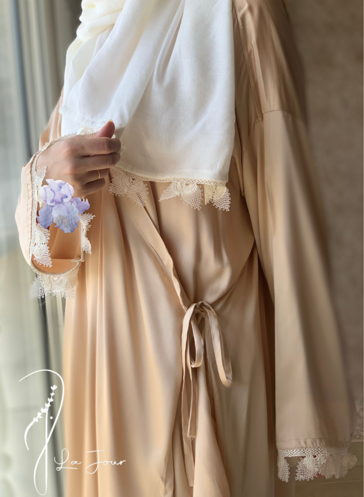 Oya prayer sheet, pink flowers, beige wrap, separate veil