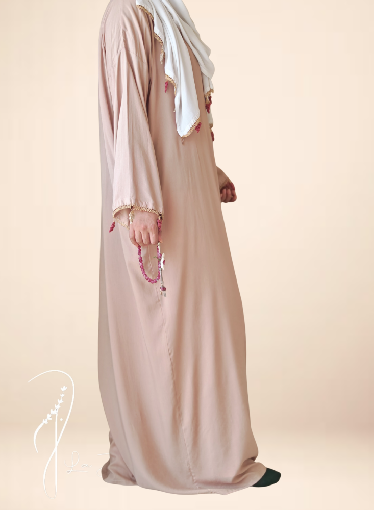 شرشف صلاة لف بيج غامق قطن بالكروشيه عناقيد عنب  يدوي