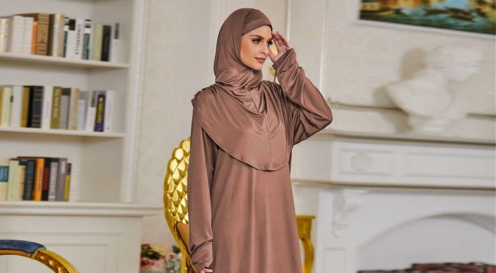بالصور: اجدد تصميمات شراشف صلاة مرد 2024
