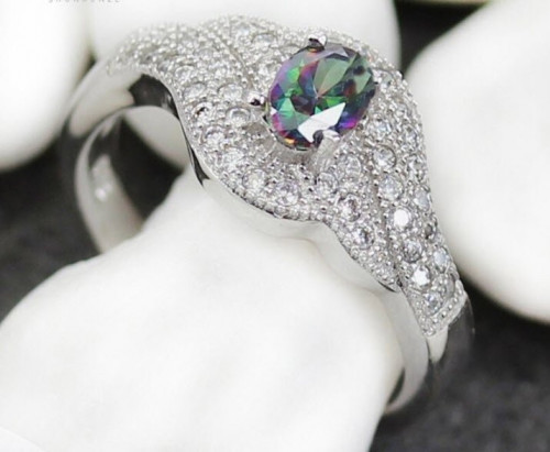 خاتم نسائي مطلي بالفضة ومزين بالزركون مقاس 7.25 أمريكي