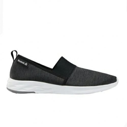 حذاء ريبوك نسائي / 37