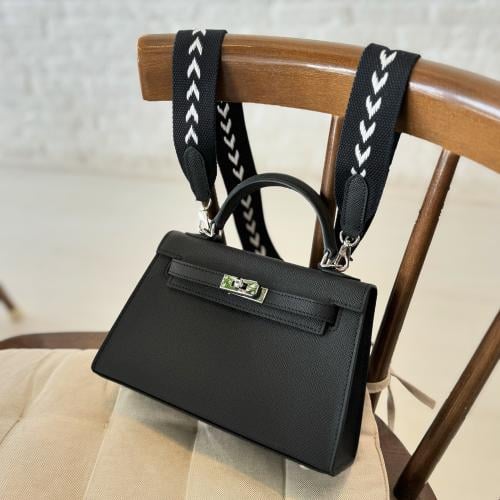 كيلي أسود هاردوير فضي - 2 Strap - مقاس 22