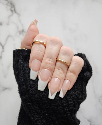 لون اظافر فرنسي Nails French Color