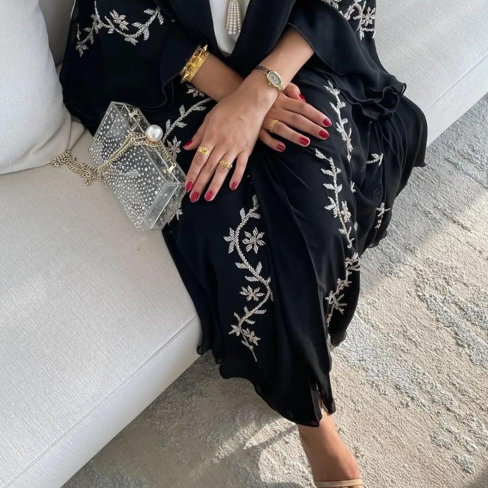 عبايه دبل كلوش  شيفون-متجر زينة