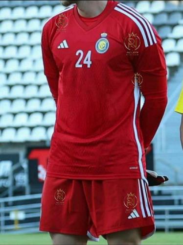طقم حارس نادي النصر الجديد2025