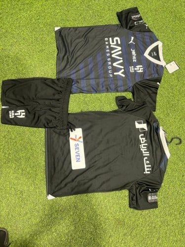 ملابس نادي الهلال 2024