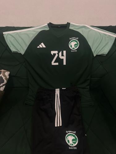 طقم تمارين المنتخب السعودي متجر رنيم