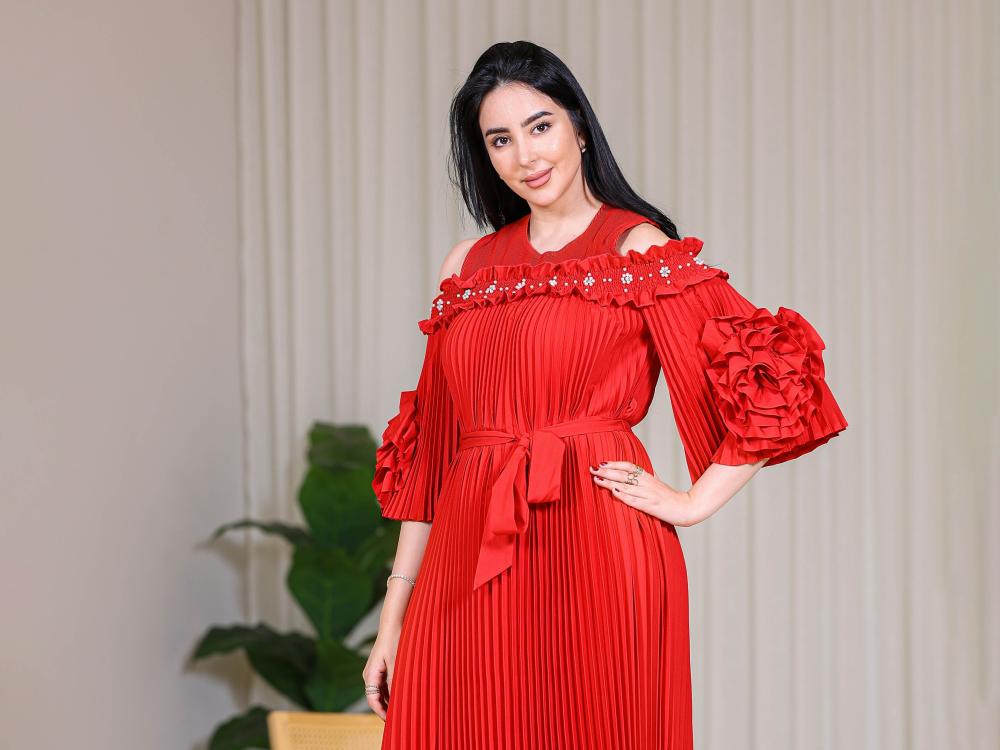 فساتين ناعمة للمناسبات اليومية: أناقة وبساطة لكل يوم