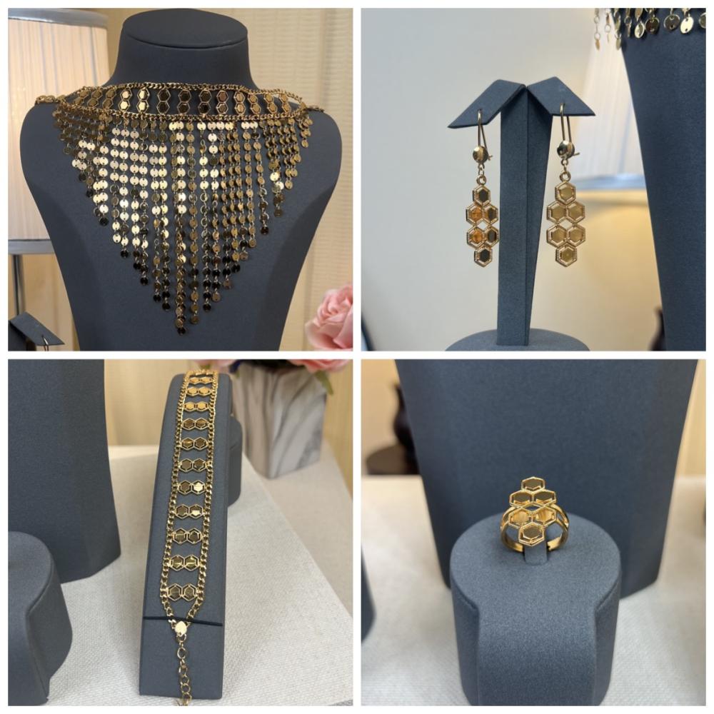 طقم بديل الذهب أنغام الذهب الملكي