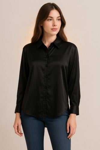 بلوزة حرير أسود ناعمة