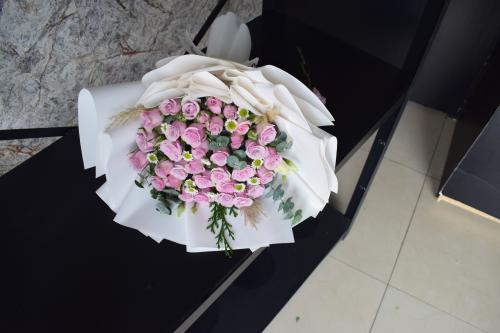 بوكية ورود طبيعية /د5