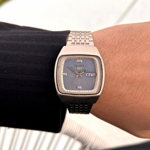 ساعة Vintage ماركة Seiko5 زرقاء