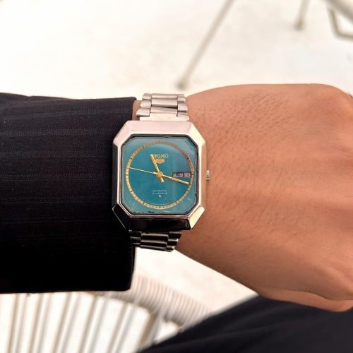 ساعة Vintage ماركة Seiko5 خضراء