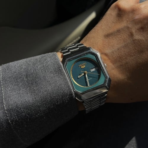 ساعة Vintage ماركة Seiko5 خضراء