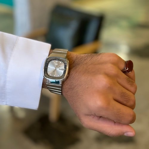 ساعة Vintage ماركة Seiko5 سوداء