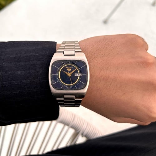 ساعة Vintage ماركة Seiko5 كحلية وذهبية