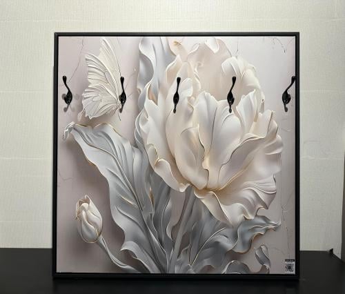 لوحة كلاسيكية لتعليق العبايات 80x80