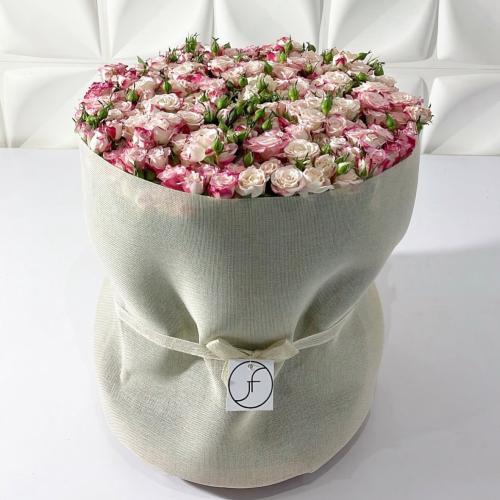 باقة ورد ملونه من اختيارك