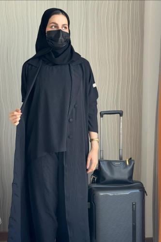 عبايه سفر ياقه اسود - عبايات العنود
