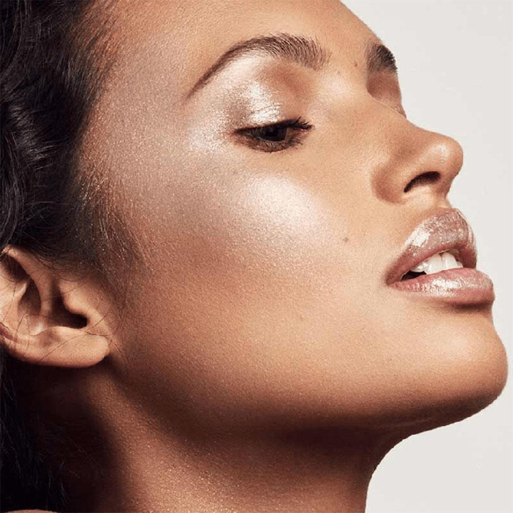 FENTY BEAUTY ハイライトパウダー HOW MANY CARATS?! Fenty Beauty by Rihanna - Diamond Bomb Highlighter - Pure