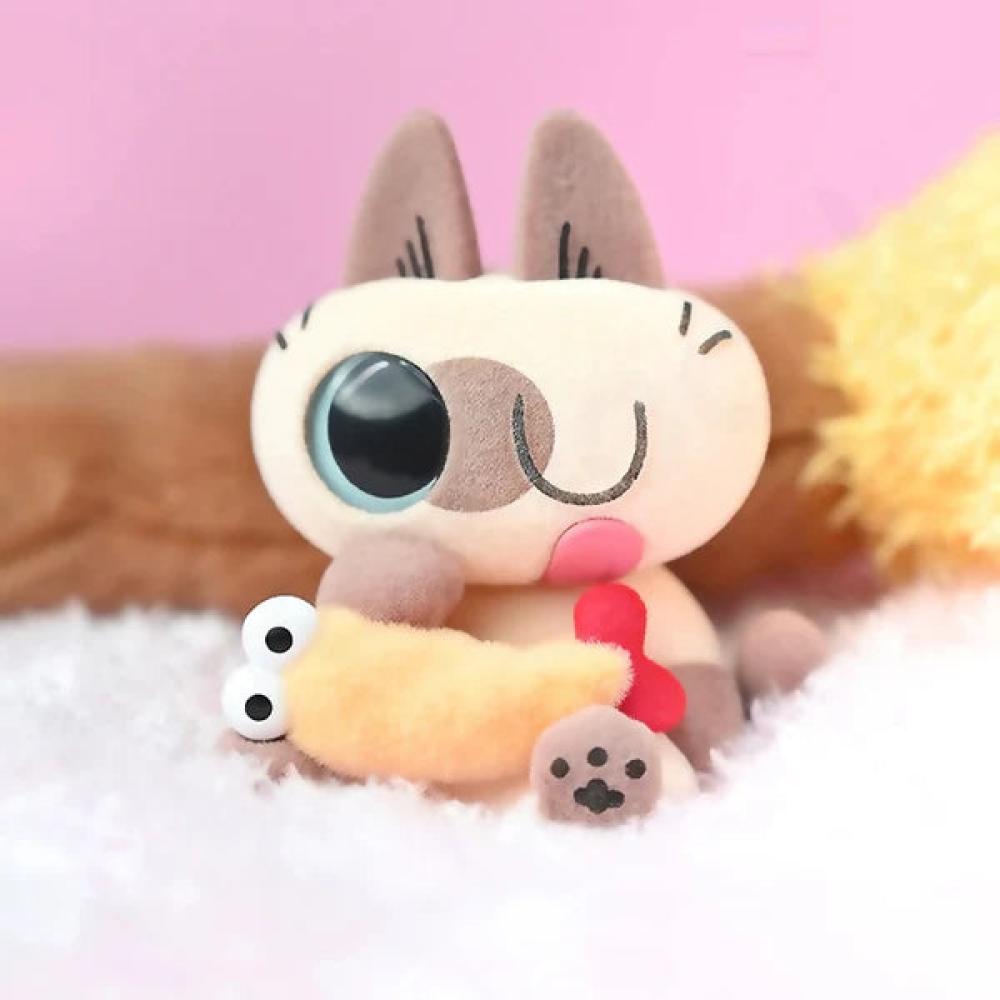 علبة مفاجآت قطط سيامية