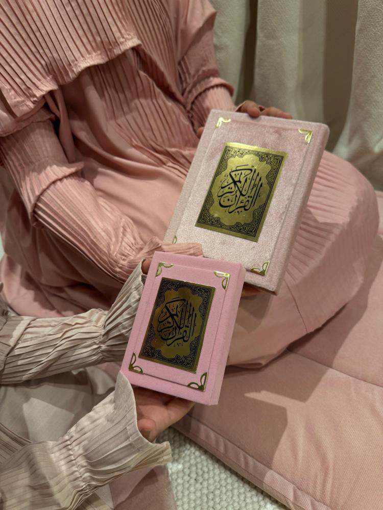 طقم الام وبنتها